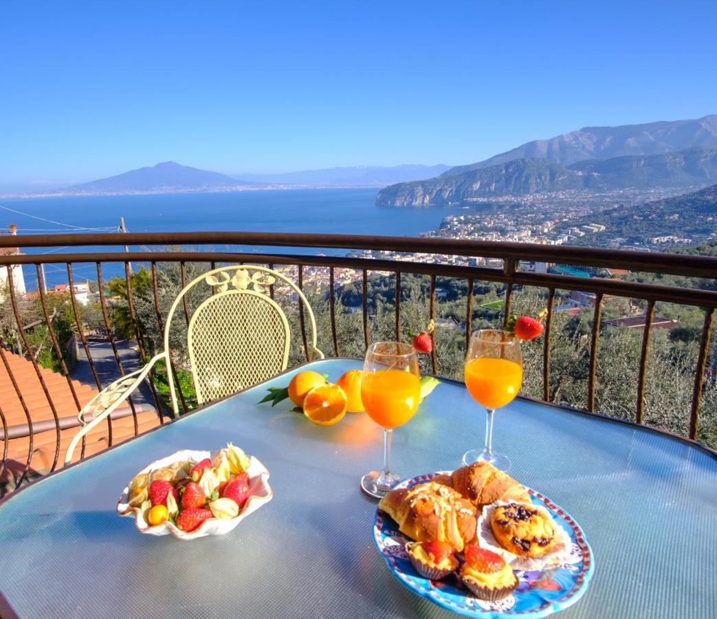 Villa Caruso Private Heated Pool & Sea View Sorrent Exterior foto